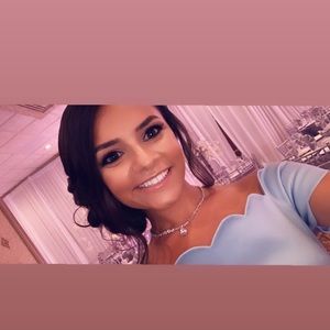 Meet your Posher, Nadine